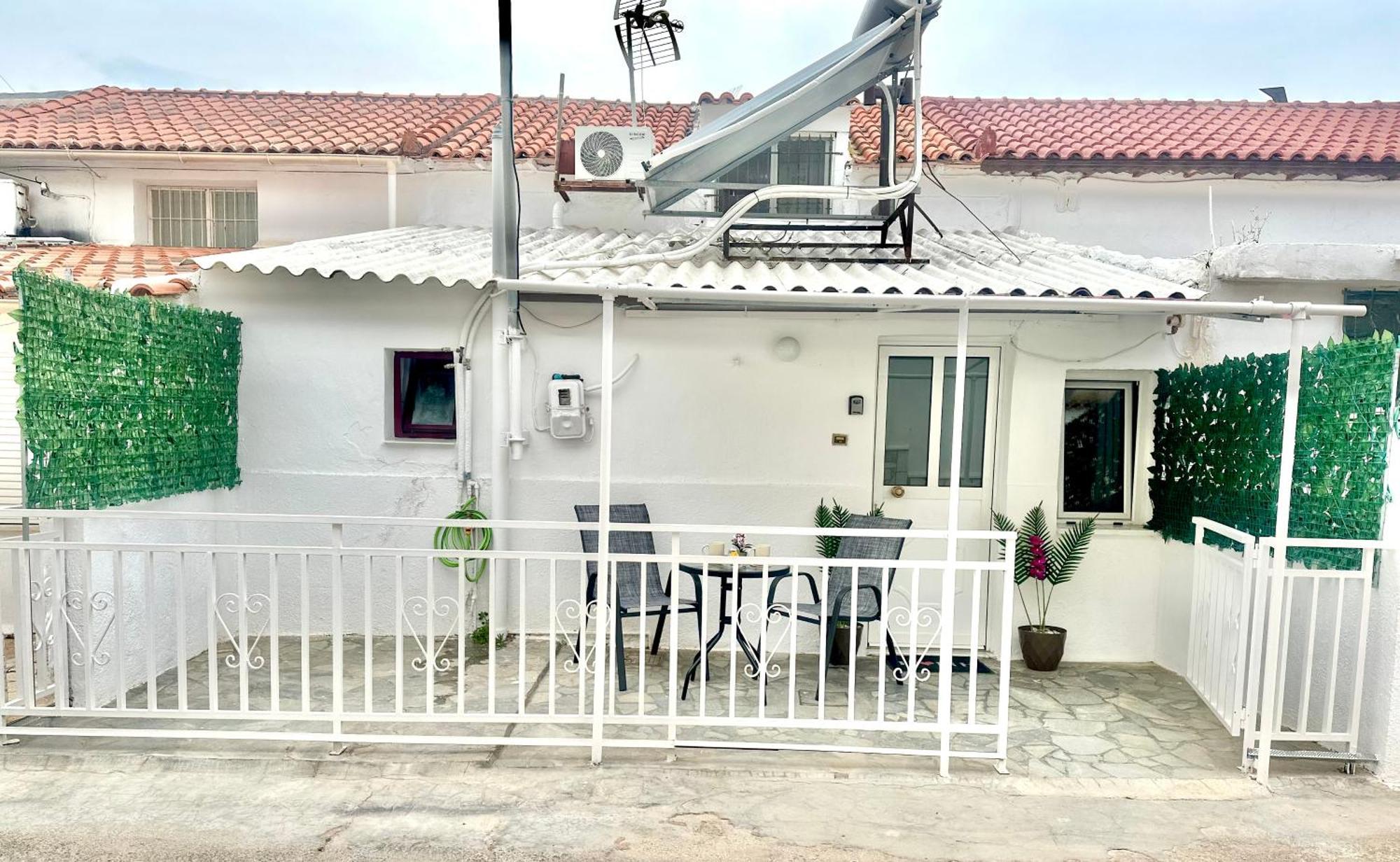 Maria' S Apartment Lávrion المظهر الخارجي الصورة