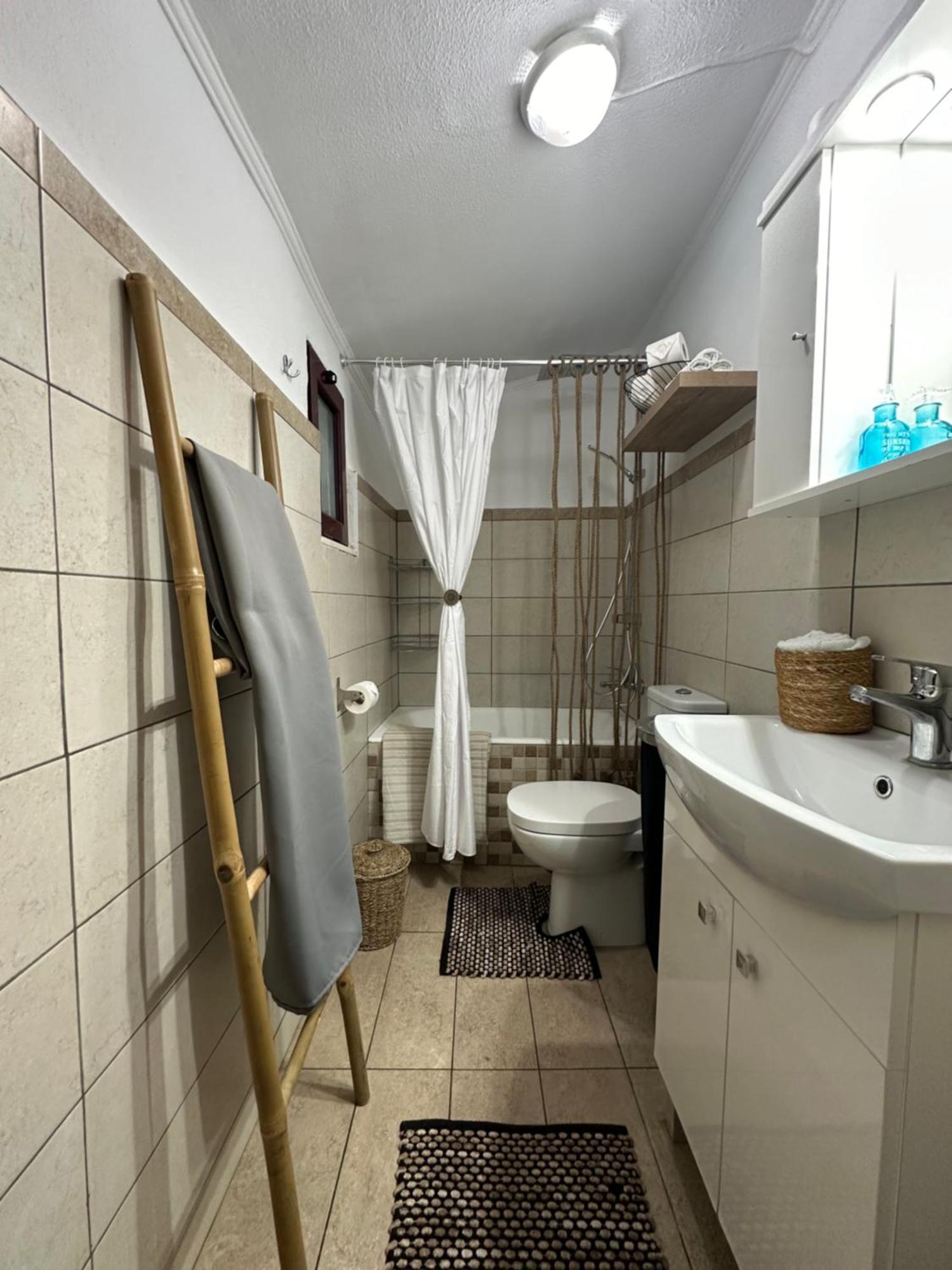 Maria' S Apartment Lávrion المظهر الخارجي الصورة